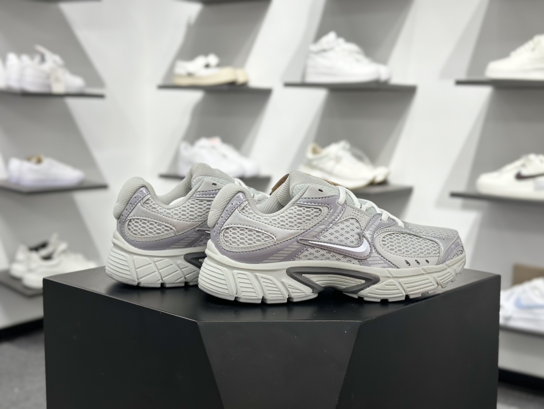 160 NK V5 RNR 舒适百搭防滑耐磨低帮跑步鞋 舒适有型适合日常穿着 IH1980-140-Chinese UA Cheap High Quatity Brand Clothes Bags handbags Sneakers wholesale wholesaler seller from China Factory suppliers Fashion Clothing Shoes best Quality Beautiful Price 160 NK V5 RNR 舒适百搭防滑耐磨低帮跑步鞋 舒适有型适合日常穿着 IH1980-140