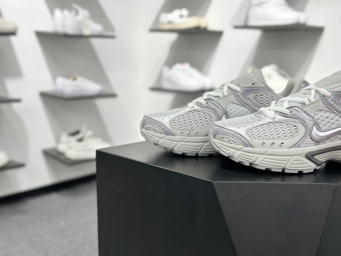 160 NK V5 RNR 舒适百搭防滑耐磨低帮跑步鞋 舒适有型适合日常穿着 IH1980-140-Chinese UA Cheap High Quatity Brand Clothes Bags handbags Sneakers wholesale wholesaler seller from China Factory suppliers Fashion Clothing Shoes best Quality Beautiful Price 160 NK V5 RNR 舒适百搭防滑耐磨低帮跑步鞋 舒适有型适合日常穿着 IH1980-140