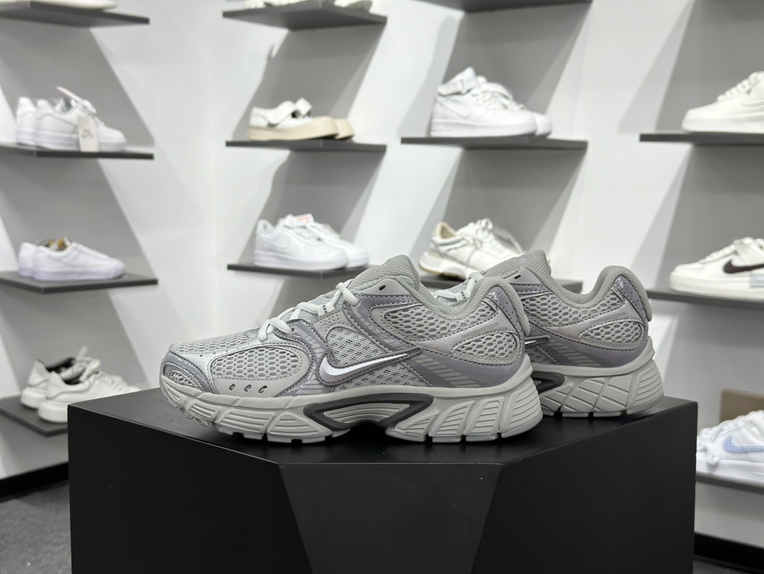 160 NK V5 RNR 舒适百搭防滑耐磨低帮跑步鞋 舒适有型适合日常穿着 IH1980-140-Chinese UA Cheap High Quatity Brand Clothes Bags handbags Sneakers wholesale wholesaler seller from China Factory suppliers Fashion Clothing Shoes best Quality Beautiful Price 160 NK V5 RNR 舒适百搭防滑耐磨低帮跑步鞋 舒适有型适合日常穿着 IH1980-140