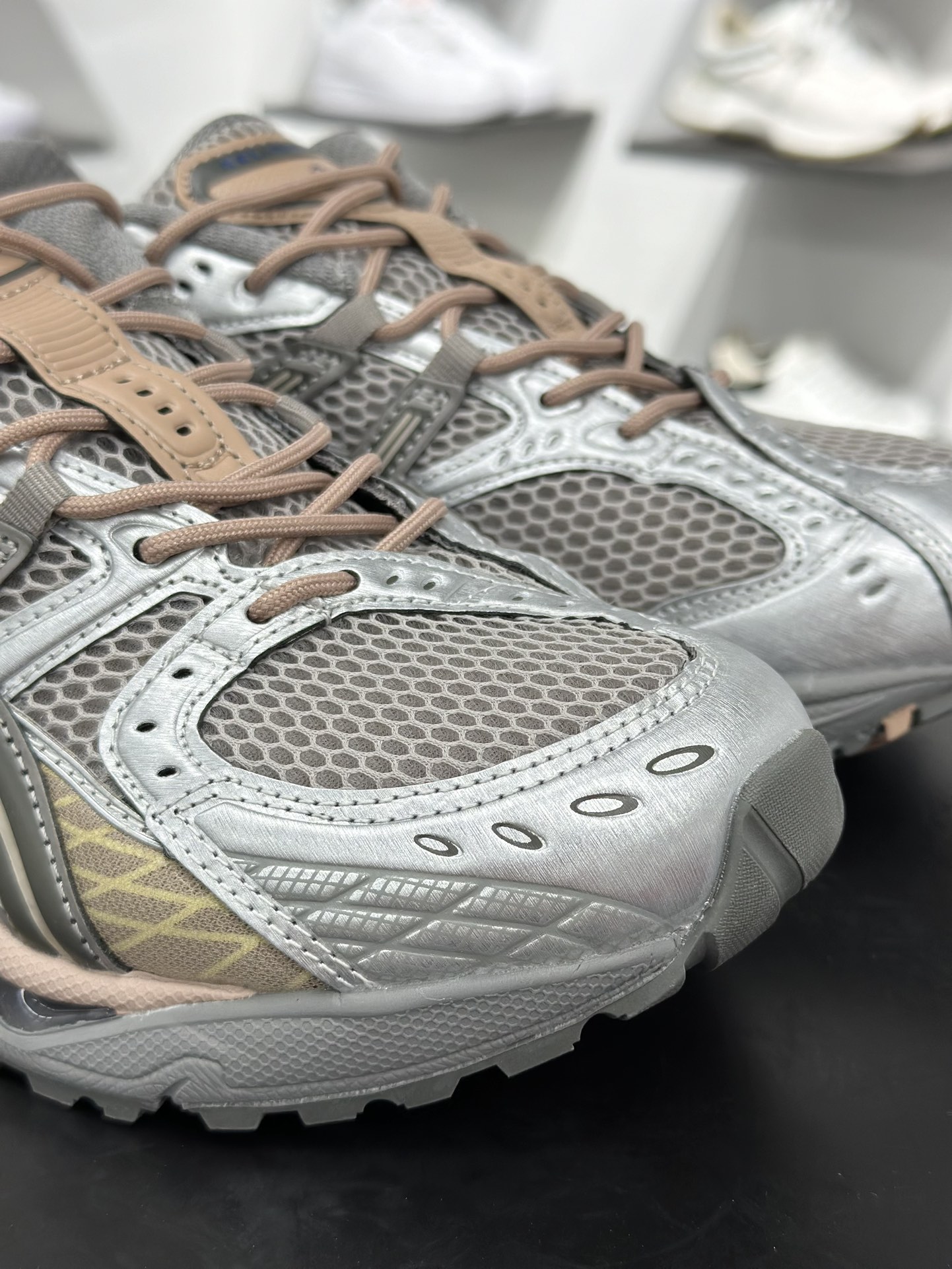 220 Asics GEL-Kahana NIMBUS 10.1 耐磨透气低帮休闲鞋 1203A543-250-Chinese UA Cheap High Quatity Brand Clothes Bags handbags Sneakers wholesale wholesaler seller from China Factory suppliers Fashion Clothing Shoes best Quality Beautiful Price 220 Asics GEL-Kahana NIMBUS 10.1 耐磨透气低帮休闲鞋 1203A543-250