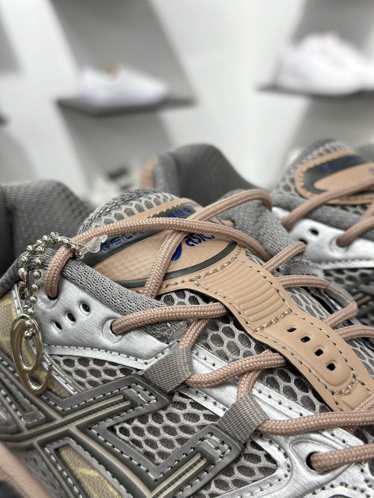 220 Asics GEL-Kahana NIMBUS 10.1 耐磨透气低帮休闲鞋 1203A543-250-Chinese UA Cheap High Quatity Brand Clothes Bags handbags Sneakers wholesale wholesaler seller from China Factory suppliers Fashion Clothing Shoes best Quality Beautiful Price 220 Asics GEL-Kahana NIMBUS 10.1 耐磨透气低帮休闲鞋 1203A543-250