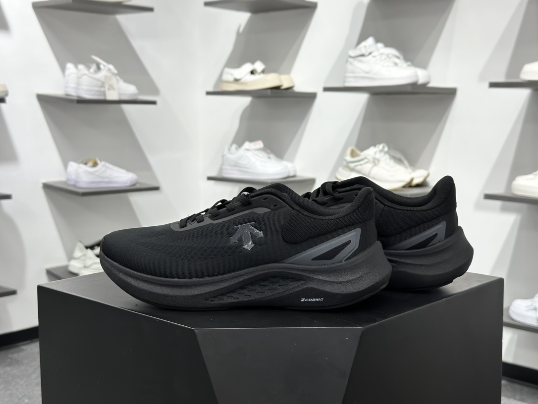 200 裸鞋圈最强 迪桑特DESCENTE 黑色 SQ113RRN14-BLK0-Chinese UA Cheap High Quatity Brand Clothes Bags handbags Sneakers wholesale wholesaler seller from China Factory suppliers Fashion Clothing Shoes best Quality Beautiful Price 200 裸鞋圈最强 迪桑特DESCENTE 黑色 SQ113RRN14-BLK0