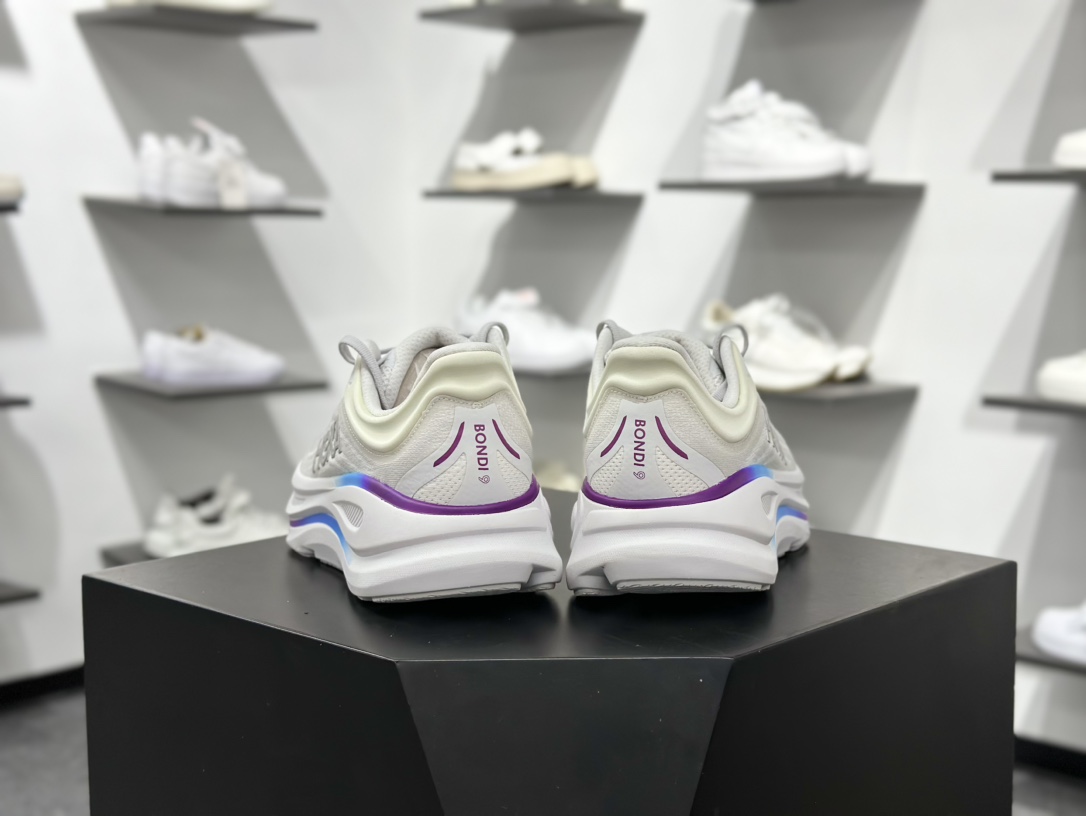 200 HOKA ONE ONE Bondi 9 低帮专业越野跑步鞋 1162012-Chinese UA Cheap High Quatity Brand Clothes Bags handbags Sneakers wholesale wholesaler seller from China Factory suppliers Fashion Clothing Shoes best Quality Beautiful Price 200 HOKA ONE ONE Bondi 9 低帮专业越野跑步鞋 1162012