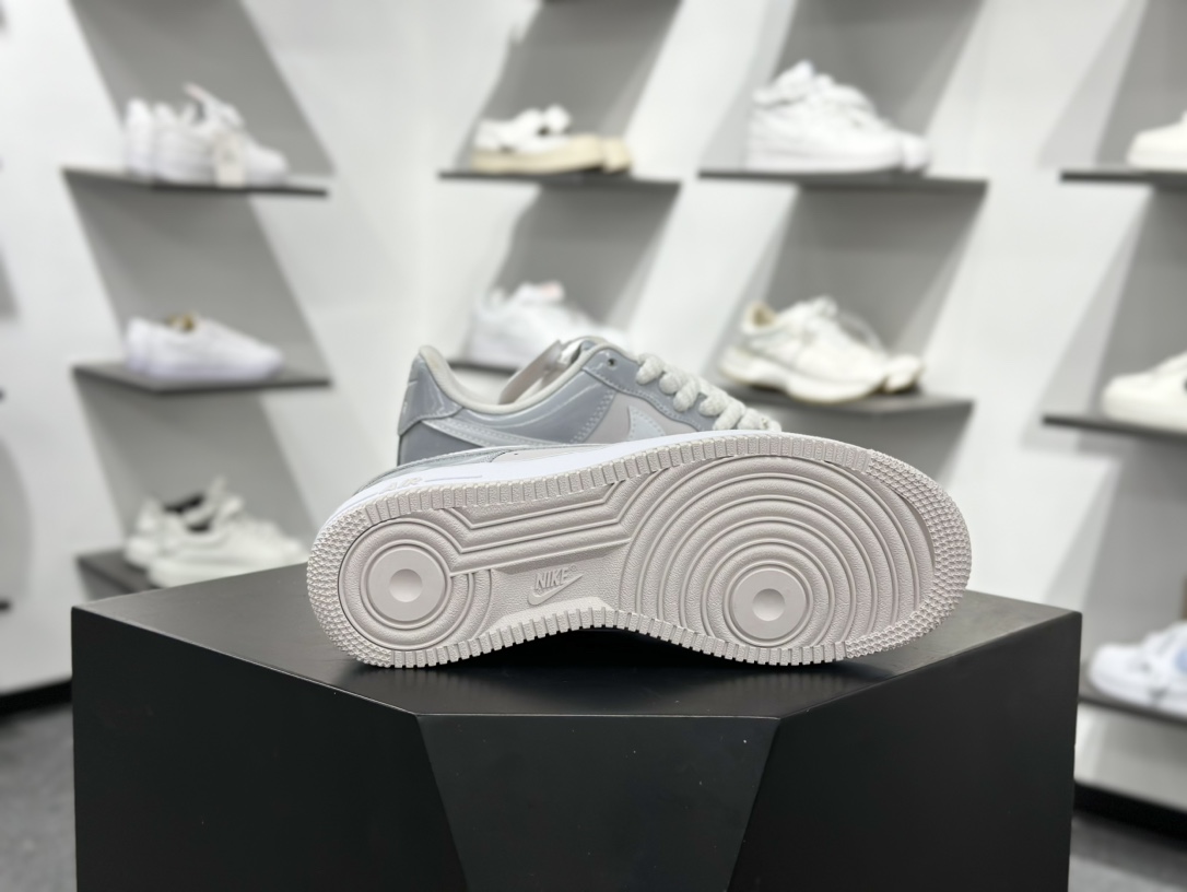 200 Nike Air Force 1 Low 灰白漆皮 HV9405-001-Chinese UA Cheap High Quatity Brand Clothes Bags handbags Sneakers wholesale wholesaler seller from China Factory suppliers Fashion Clothing Shoes best Quality Beautiful Price 200 Nike Air Force 1 Low 灰白漆皮 HV9405-001