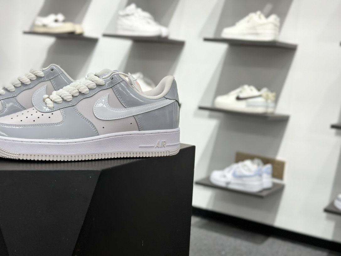 200 Nike Air Force 1 Low 灰白漆皮 HV9405-001-Chinese UA Cheap High Quatity Brand Clothes Bags handbags Sneakers wholesale wholesaler seller from China Factory suppliers Fashion Clothing Shoes best Quality Beautiful Price 200 Nike Air Force 1 Low 灰白漆皮 HV9405-001