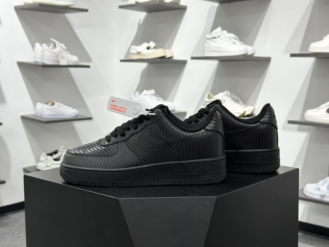 200 Nike Air Force 1 Low 07 纯黑碳纤维纹 HF2886-001-Chinese UA Cheap High Quatity Brand Clothes Bags handbags Sneakers wholesale wholesaler seller from China Factory suppliers Fashion Clothing Shoes best Quality Beautiful Price 200 Nike Air Force 1 Low 07 纯黑碳纤维纹 HF2886-001