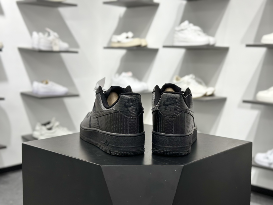 200 Nike Air Force 1 Low 07 纯黑碳纤维纹 HF2886-001-Chinese UA Cheap High Quatity Brand Clothes Bags handbags Sneakers wholesale wholesaler seller from China Factory suppliers Fashion Clothing Shoes best Quality Beautiful Price 200 Nike Air Force 1 Low 07 纯黑碳纤维纹 HF2886-001