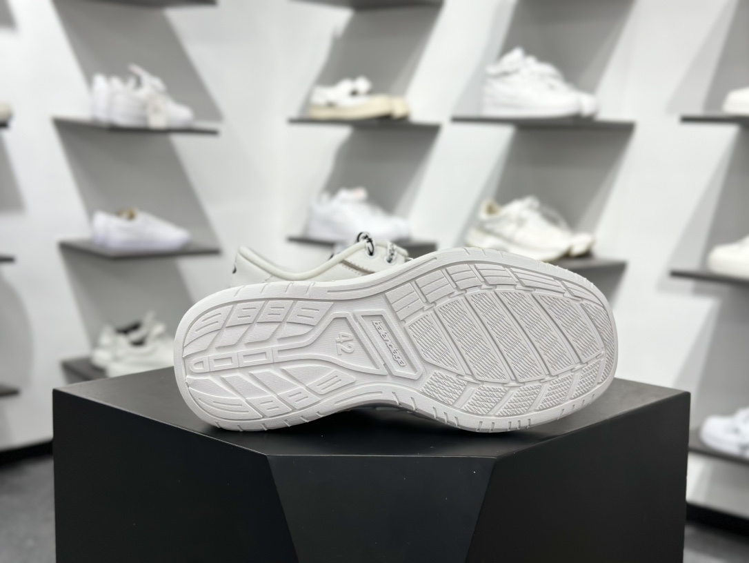 420 Balenciaga Hamptons Worn-Out 巴黎世家十八18代 牛皮革 圆头系带 低帮 生活休闲鞋板鞋 841765 1765WCURS-Chinese UA Cheap High Quatity Brand Clothes Bags handbags Sneakers wholesale wholesaler seller from China Factory suppliers Fashion Clothing Shoes best Quality Beautiful Price 420 Balenciaga Hamptons Worn-Out 巴黎世家十八18代 牛皮革 圆头系带 低帮 生活休闲鞋板鞋 841765 1765WCURS