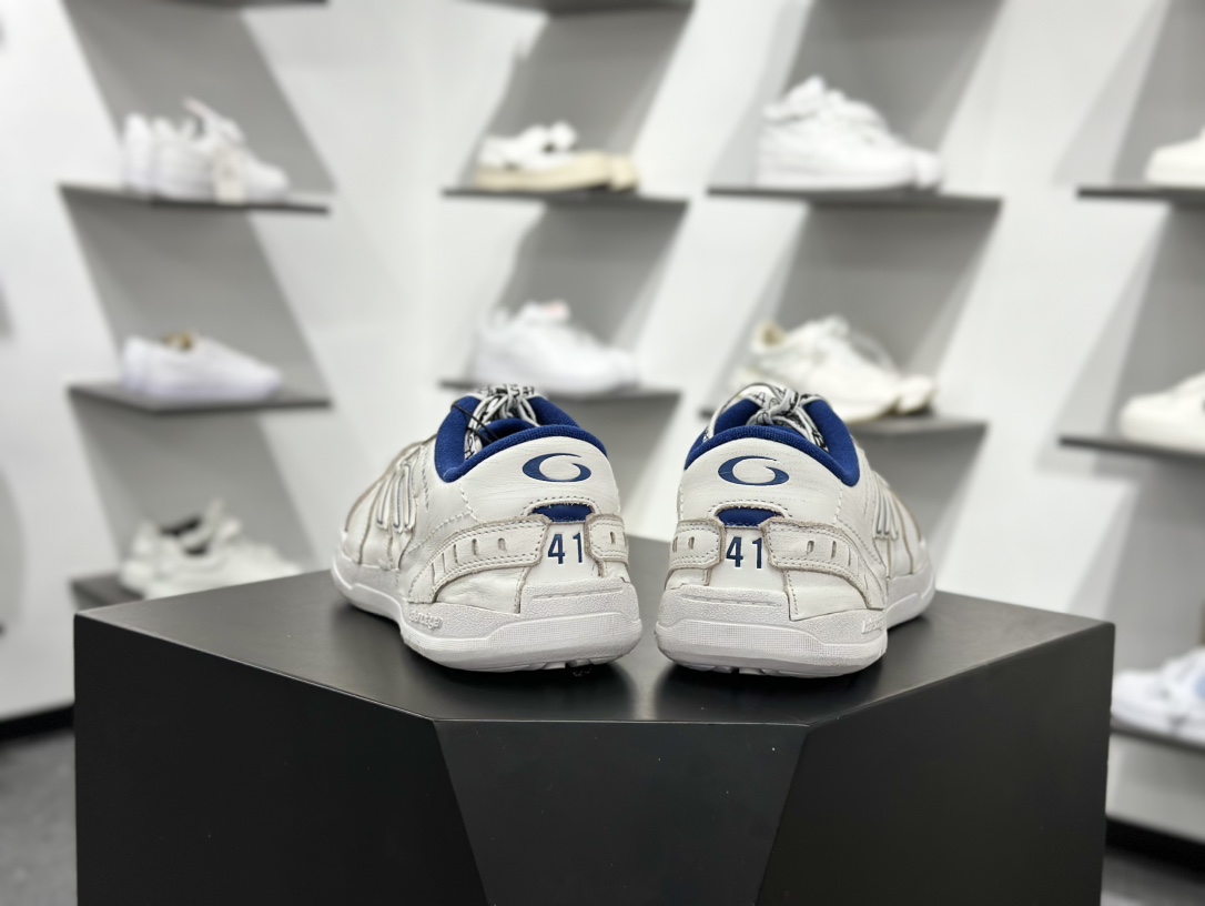 420 Balenciaga Hamptons Worn-Out 巴黎世家十八18代 牛皮革 圆头系带 低帮 生活休闲鞋板鞋 841765 WCURB 9414