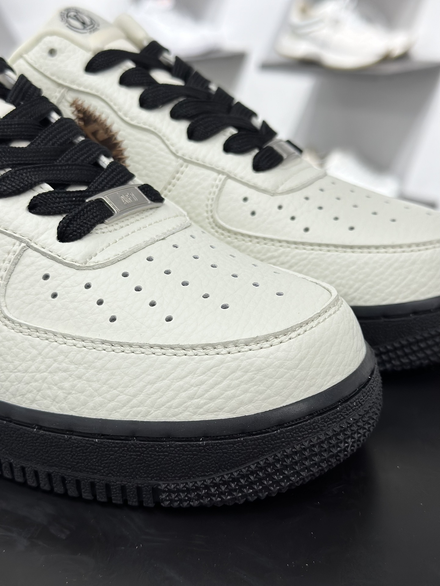 260 Nike Air Force 1 Low LV联名 SC0601-559