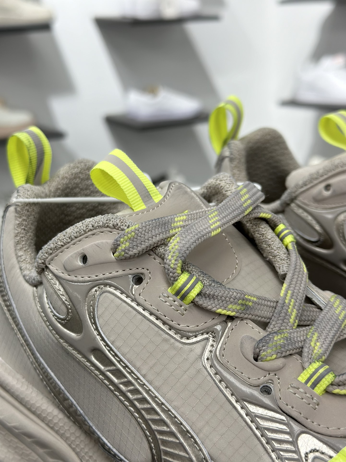 360 Balenciaga巴黎世家 3XL 泥色格子布 皮料水洗做旧 734734 W3XL2 1128