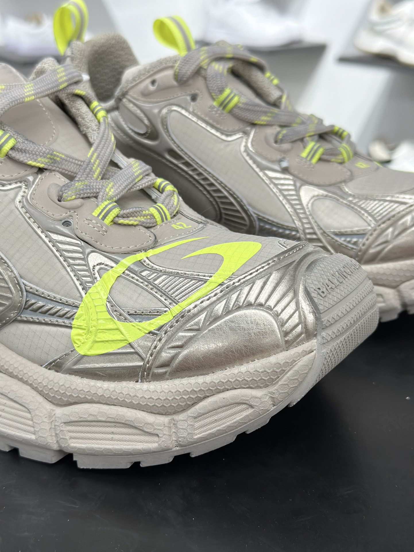 360 Balenciaga巴黎世家 3XL 泥色格子布 皮料水洗做旧 734734 W3XL2 1128