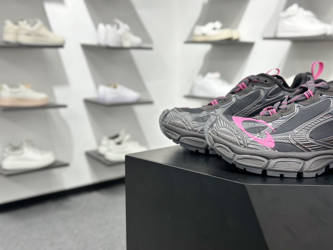 360 Balenciaga巴黎世家 3XL 泥色格子布 皮料水洗做旧 734734 W3XL5 1325