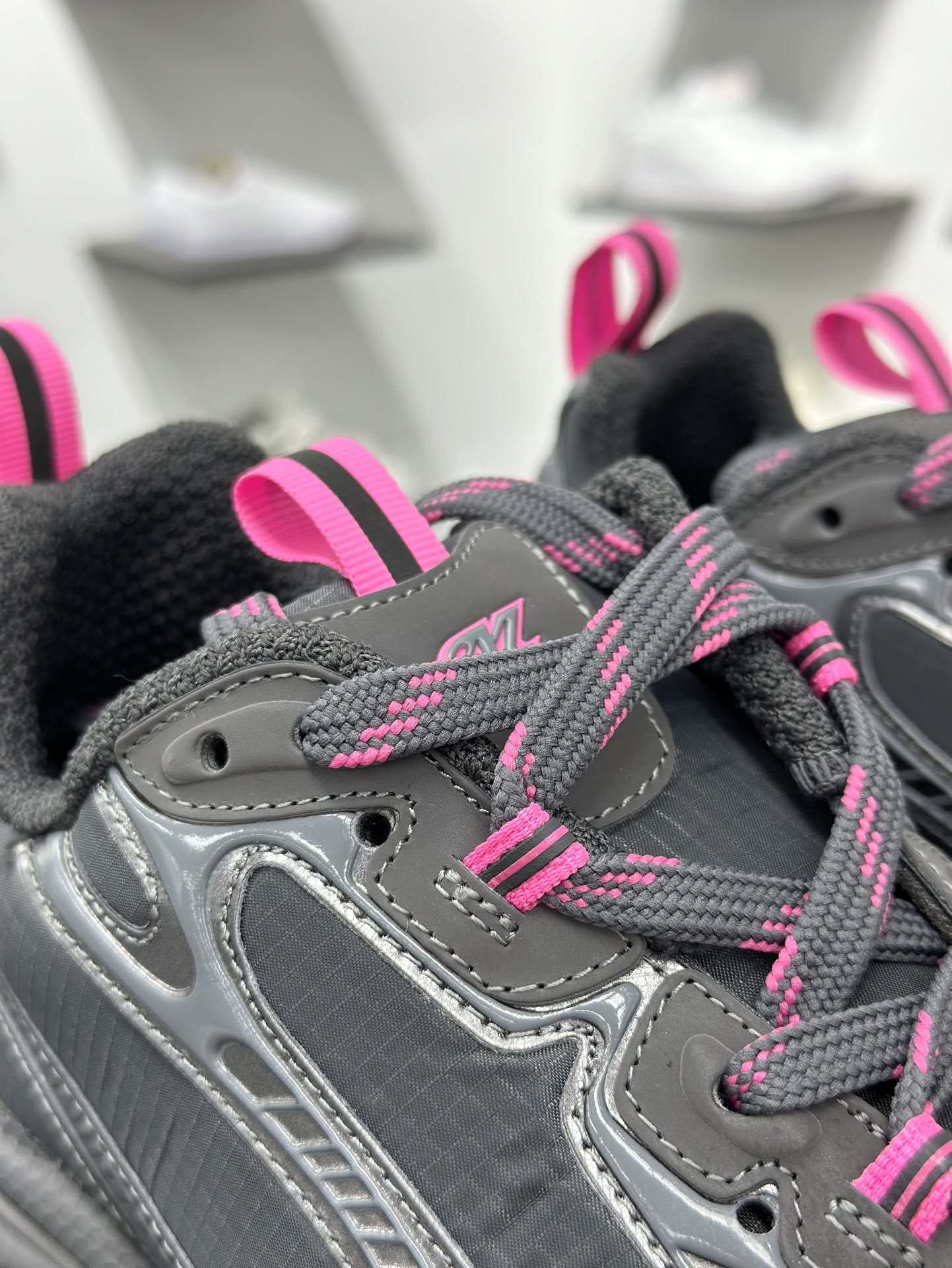 360 Balenciaga巴黎世家 3XL 泥色格子布 皮料水洗做旧 734734 W3XL5 1325