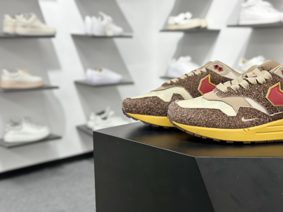 400 Nike Air Max 1 ”Big Head Origins” 大金刚 复古休闲跑鞋 HV5776-200-Chinese UA Cheap High Quatity Brand Clothes Bags handbags Sneakers wholesale wholesaler seller from China Factory suppliers Fashion Clothing Shoes best Quality Beautiful Price 400 Nike Air Max 1 ”Big Head Origins” 大金刚 复古休闲跑鞋 HV5776-200