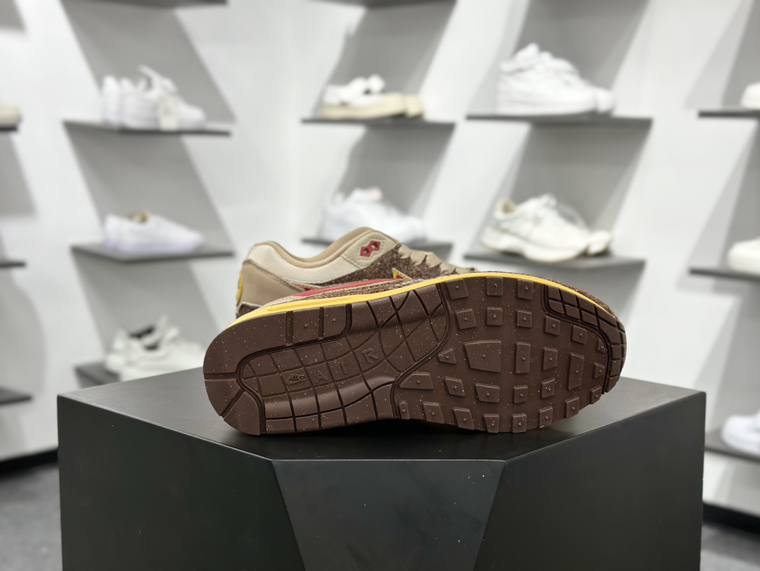 400 Nike Air Max 1 ”Big Head Origins” 大金刚 复古休闲跑鞋 HV5776-200-Chinese UA Cheap High Quatity Brand Clothes Bags handbags Sneakers wholesale wholesaler seller from China Factory suppliers Fashion Clothing Shoes best Quality Beautiful Price 400 Nike Air Max 1 ”Big Head Origins” 大金刚 复古休闲跑鞋 HV5776-200