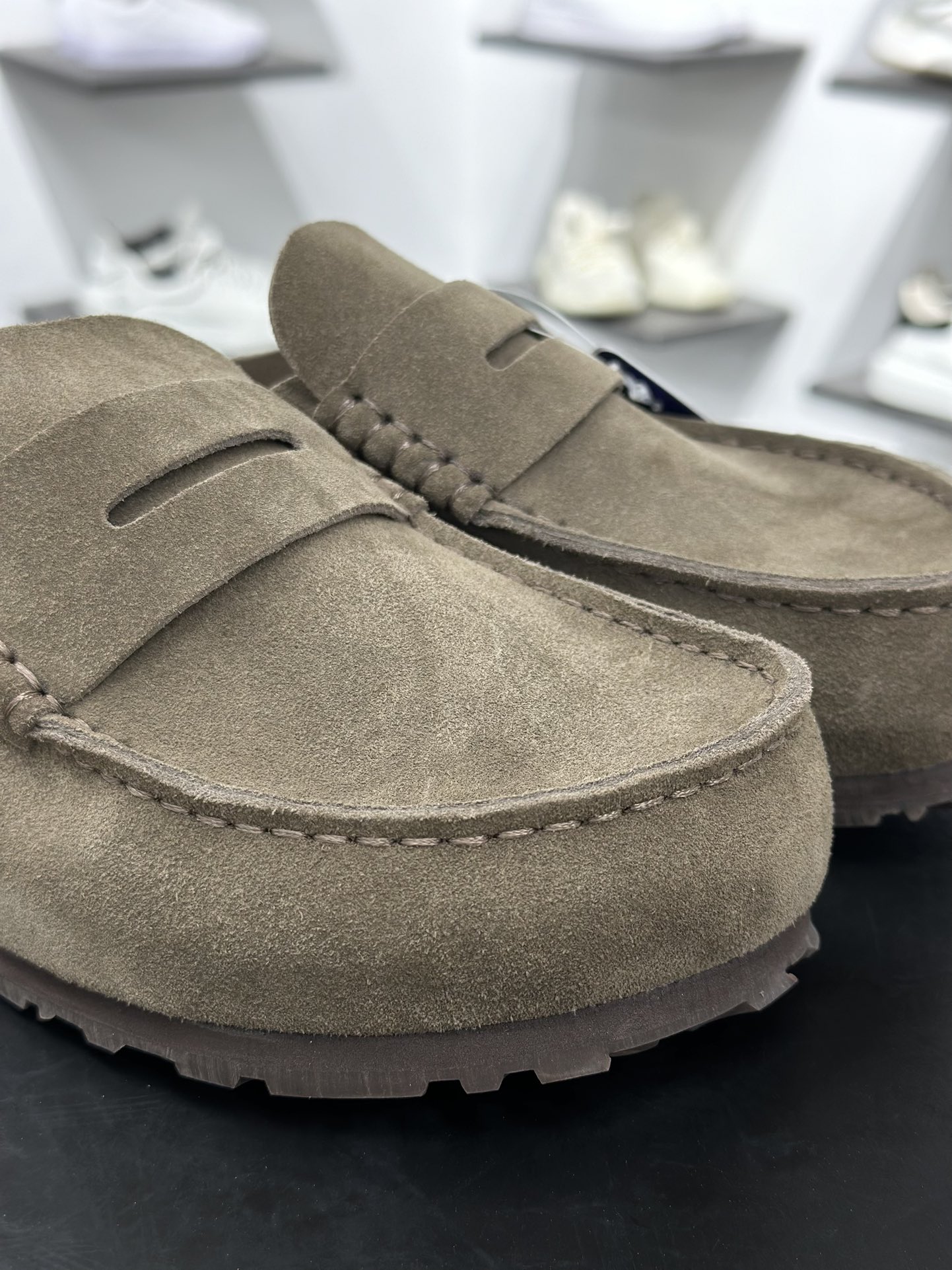 240 勃肯 Birkenstock 优雅老钱风 乐福拖-Chinese UA Cheap High Quatity Brand Clothes Bags handbags Sneakers wholesale wholesaler seller from China Factory suppliers Fashion Clothing Shoes best Quality Beautiful Price 240 勃肯 Birkenstock 优雅老钱风 乐福拖