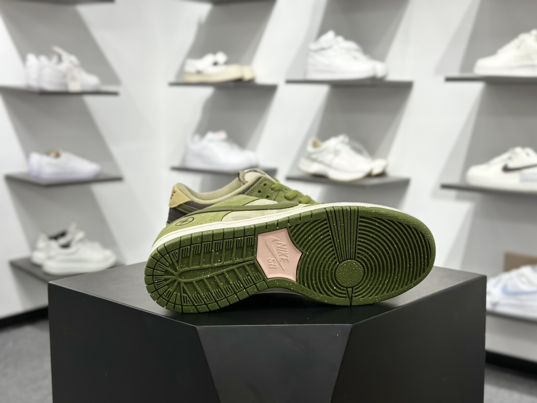 380 纯原 Yuto Horigome x NK SB Dunk Low ' 崛米雄斗' 联名低帮运动休闲板鞋 HF8022-300-Chinese UA Cheap High Quatity Brand Clothes Bags handbags Sneakers wholesale wholesaler seller from China Factory suppliers Fashion Clothing Shoes best Quality Beautiful Price 380 纯原 Yuto Horigome x NK SB Dunk Low ' 崛米雄斗' 联名低帮运动休闲板鞋 HF8022-300