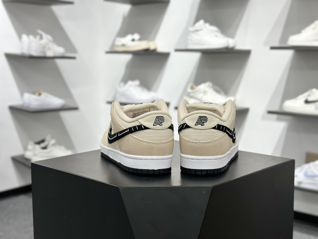 280 Albino & Preto x NK SB Dunk Low 撕撕乐 联名款低帮休闲板鞋  FD2627-200
