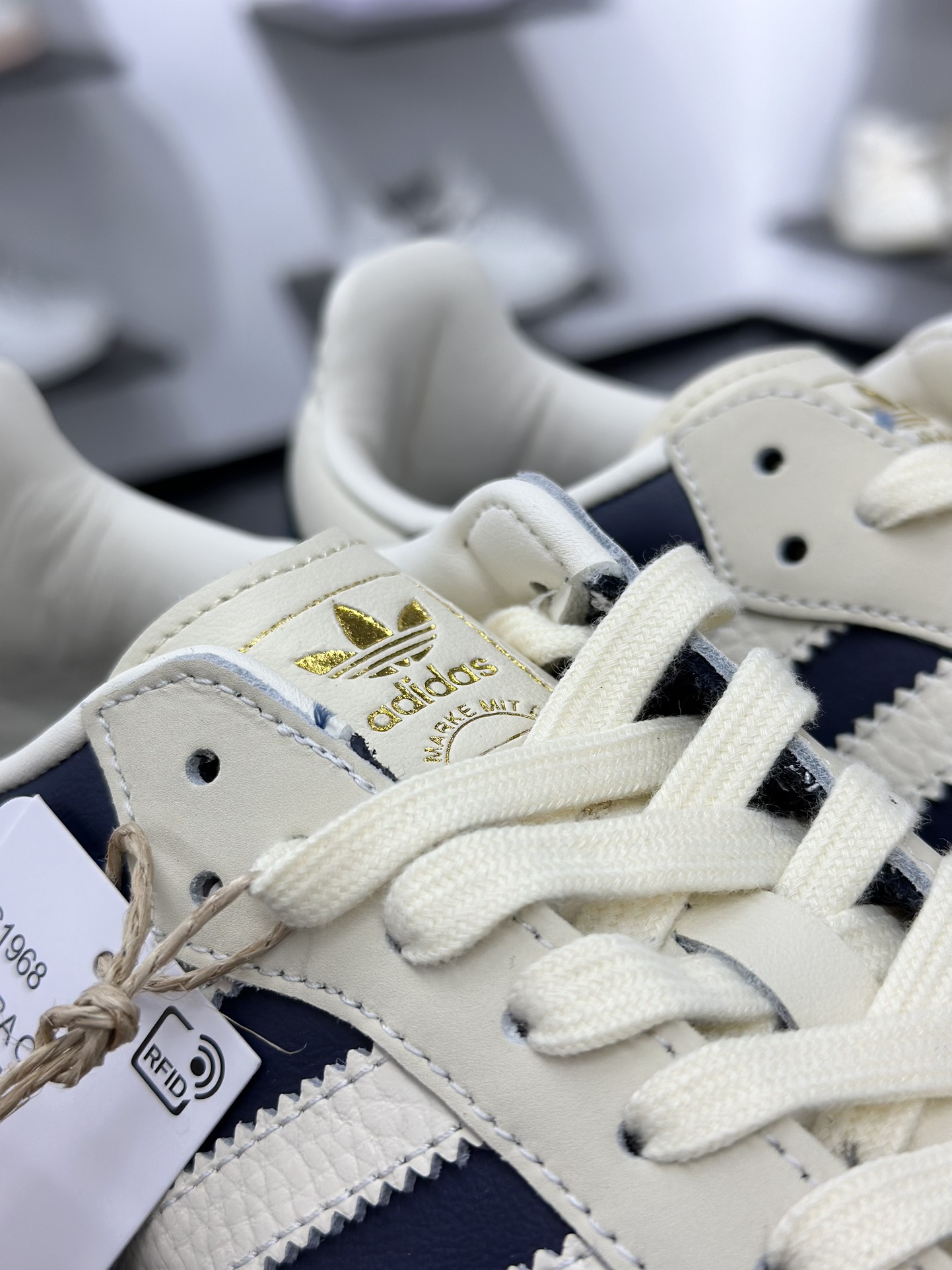 adidoriginals Samba OG ”Night Indigo” 白蓝  IG1968