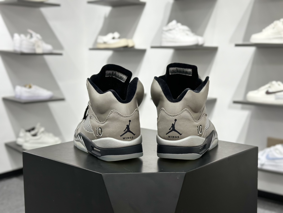 360 Jordan Air Jordan 5 “Medium Soft Pink” 复刻白粉黑  IQ2038-001