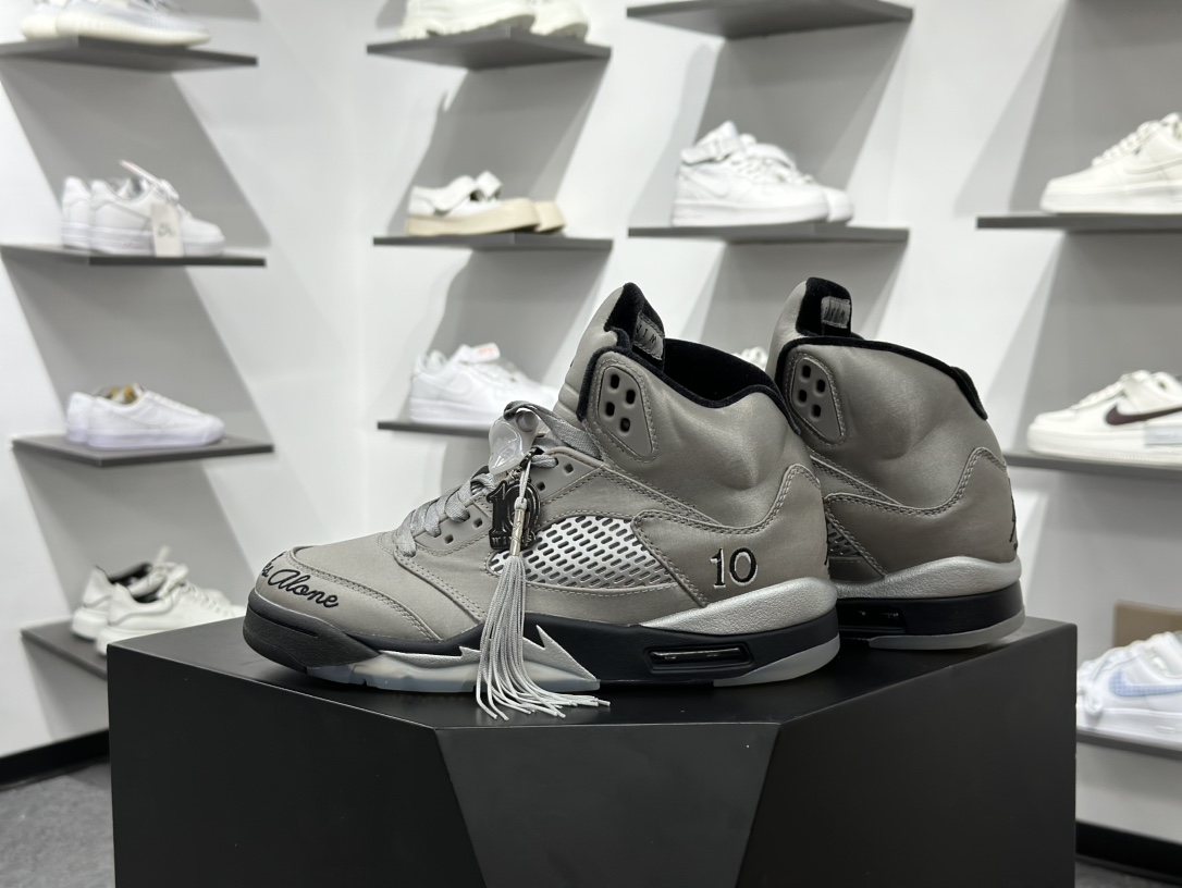 360 Jordan Air Jordan 5 “Medium Soft Pink” 复刻白粉黑  IQ2038-001