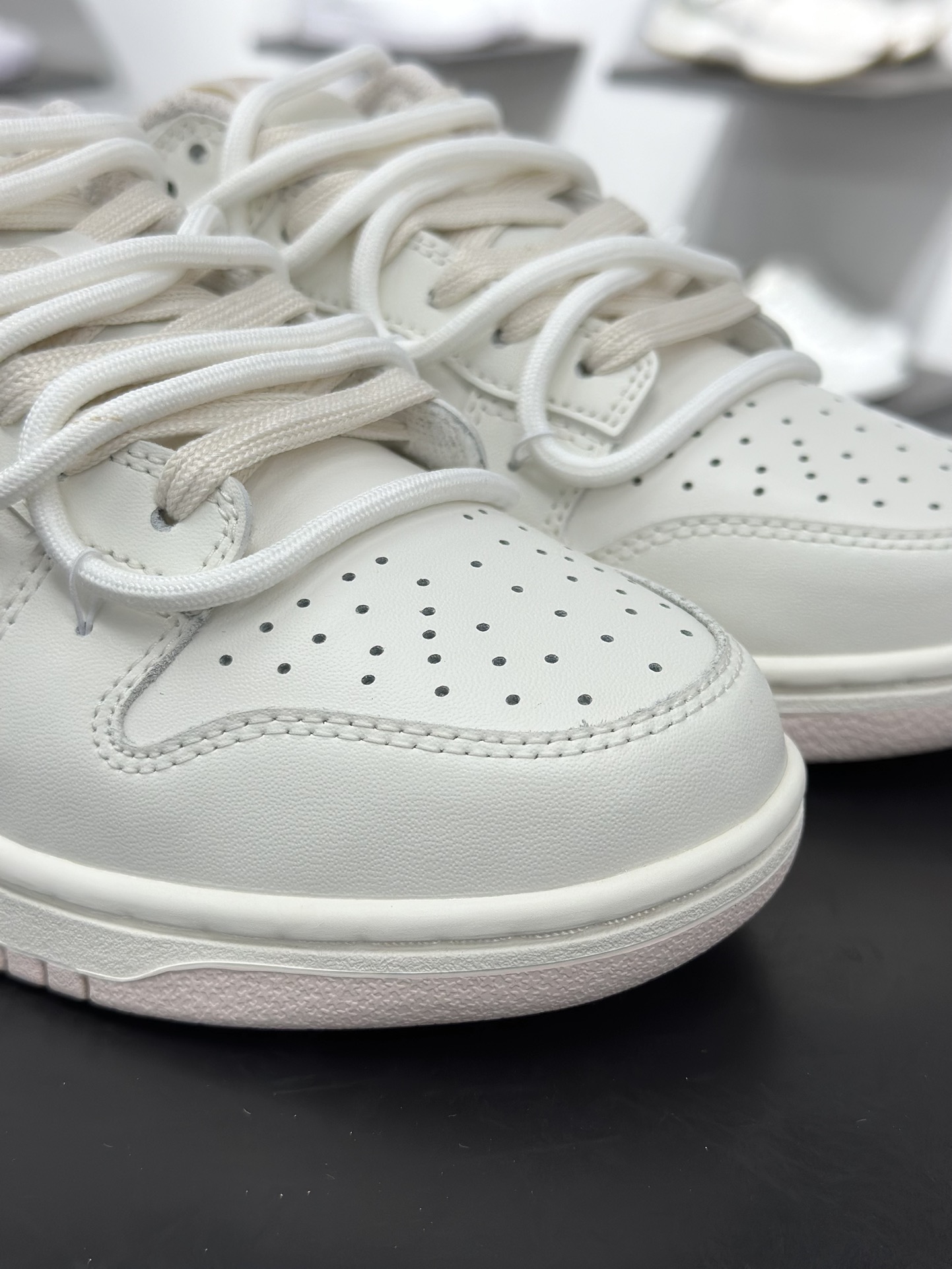 280 NIKE SB Dunk Low x Just Do It 白粉绑带  WP0510-069-Chinese  UA Cheap High Quatity Brand  Clothes Bags handbags Sneakers wholesale wholesaler seller from China Factory suppliers Fashion Clothing  Shoes best Quality Beautiful Price  280 NIKE SB Dunk Low x Just Do It 白粉绑带  WP0510-069