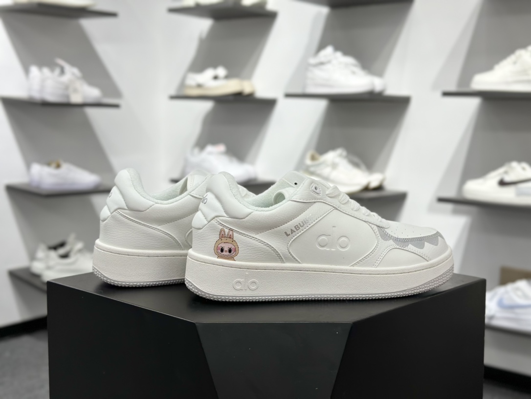 Alo Yoga Recovery Mode Low Sneaker 恢复模式系列低帮复古休闲运动滑板板鞋“皮革全白”