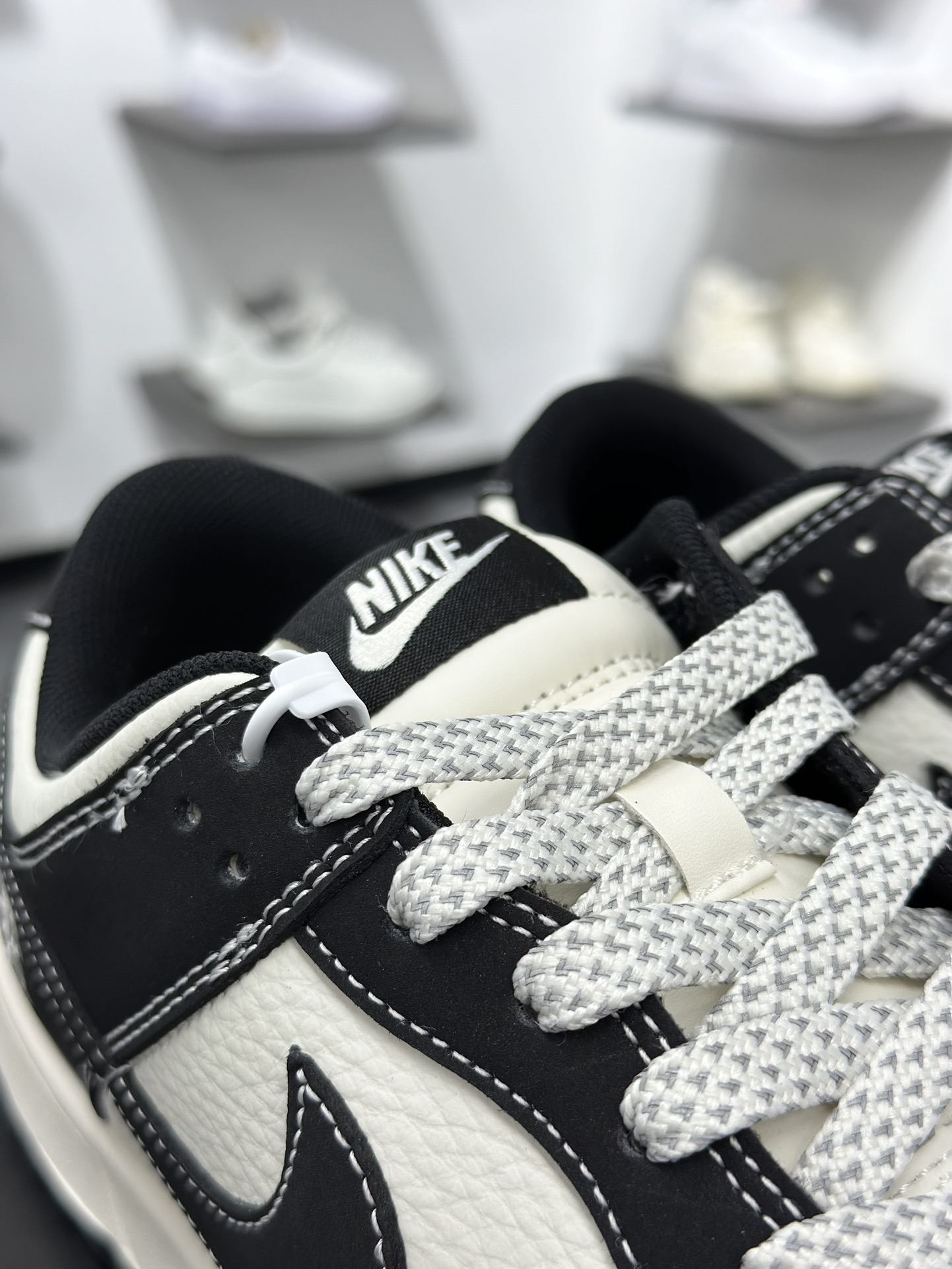 280 Nike SB Dunk Low 黑白 CS1688-112-Chinese UA Cheap High Quatity Brand Clothes Bags handbags Sneakers wholesale wholesaler seller from China Factory suppliers Fashion Clothing Shoes best Quality Beautiful Price 280 Nike SB Dunk Low 黑白 CS1688-112