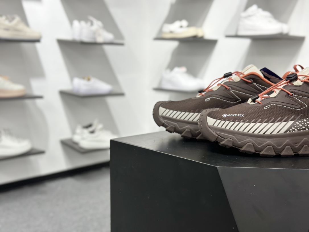 260 迪桑特·DESCENTE SKI STYLE II 滑雪风格2代系列越野徒步户外运动鞋