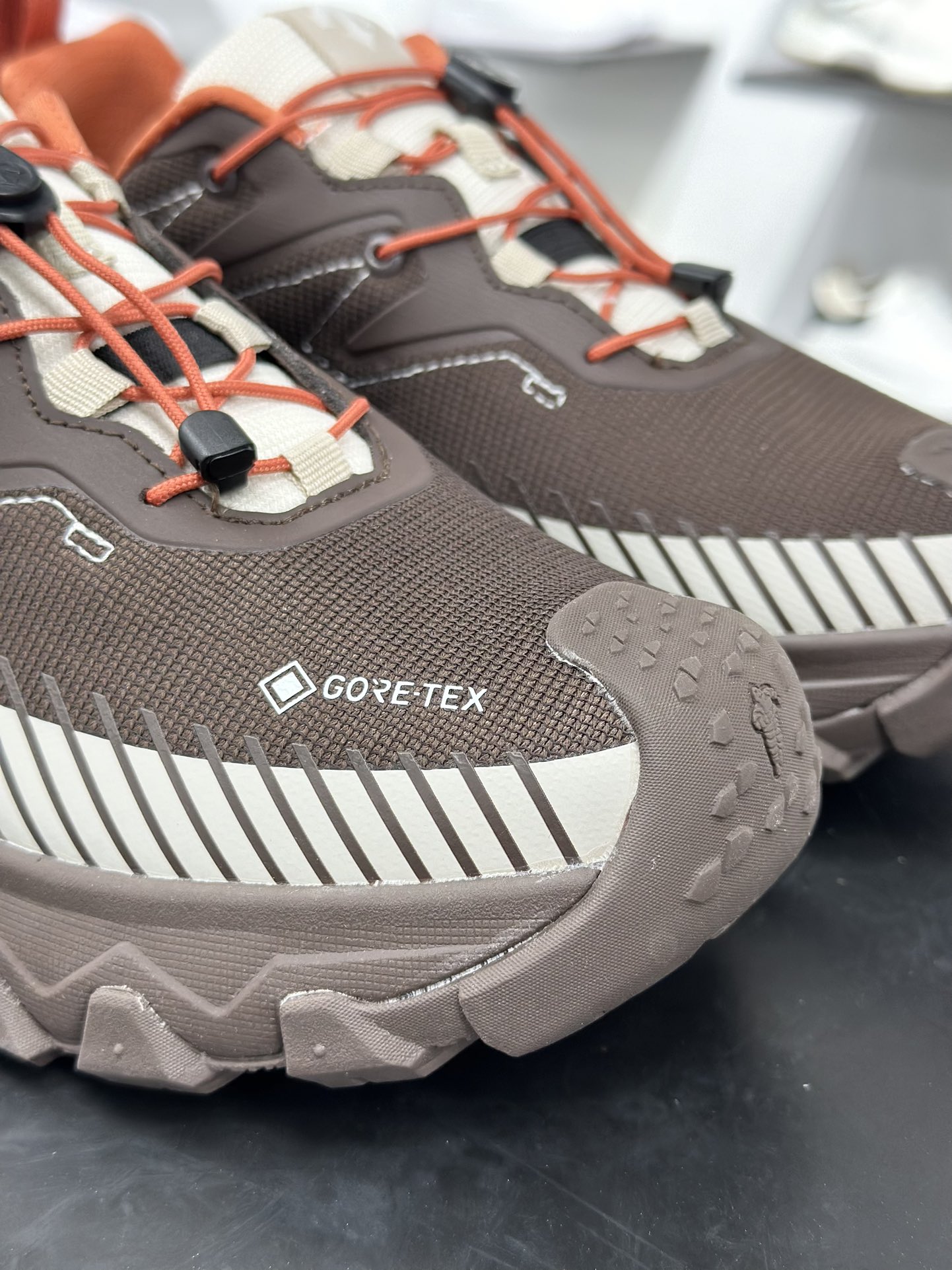 260 迪桑特·DESCENTE SKI STYLE II 滑雪风格2代系列越野徒步户外运动鞋