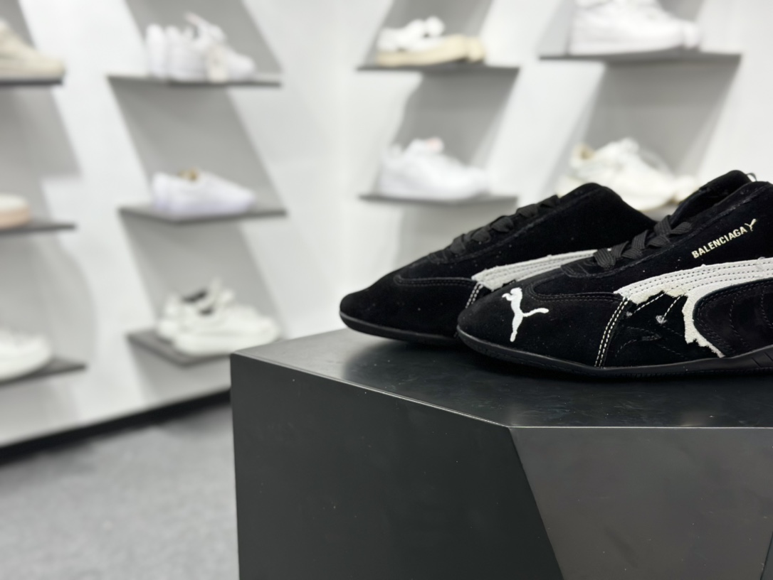 200 巴黎世家联名款The Open Product x Puma Speedcat 极速赛车系列彪马低帮生活休闲鞋  406519-02