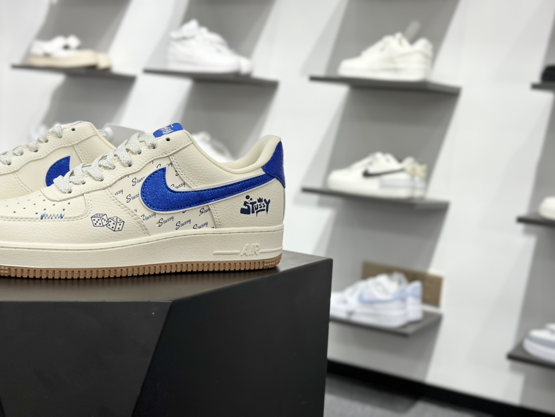 260 Nike Air Force 1 Low STUSSY联名  KJ1688-006
