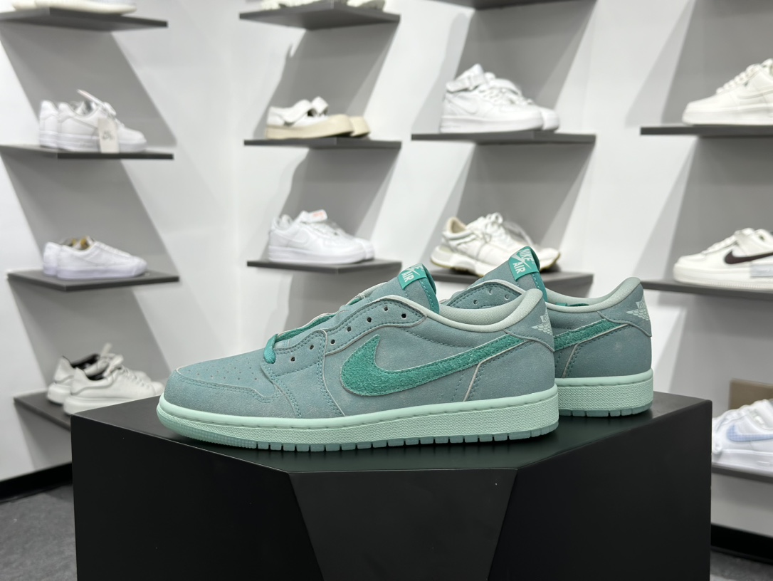 240 Air Jordan 1 Low ”Washed Teal“ AJ1 乔1冰感薄荷 低帮文化休闲板鞋  HQ8111-300