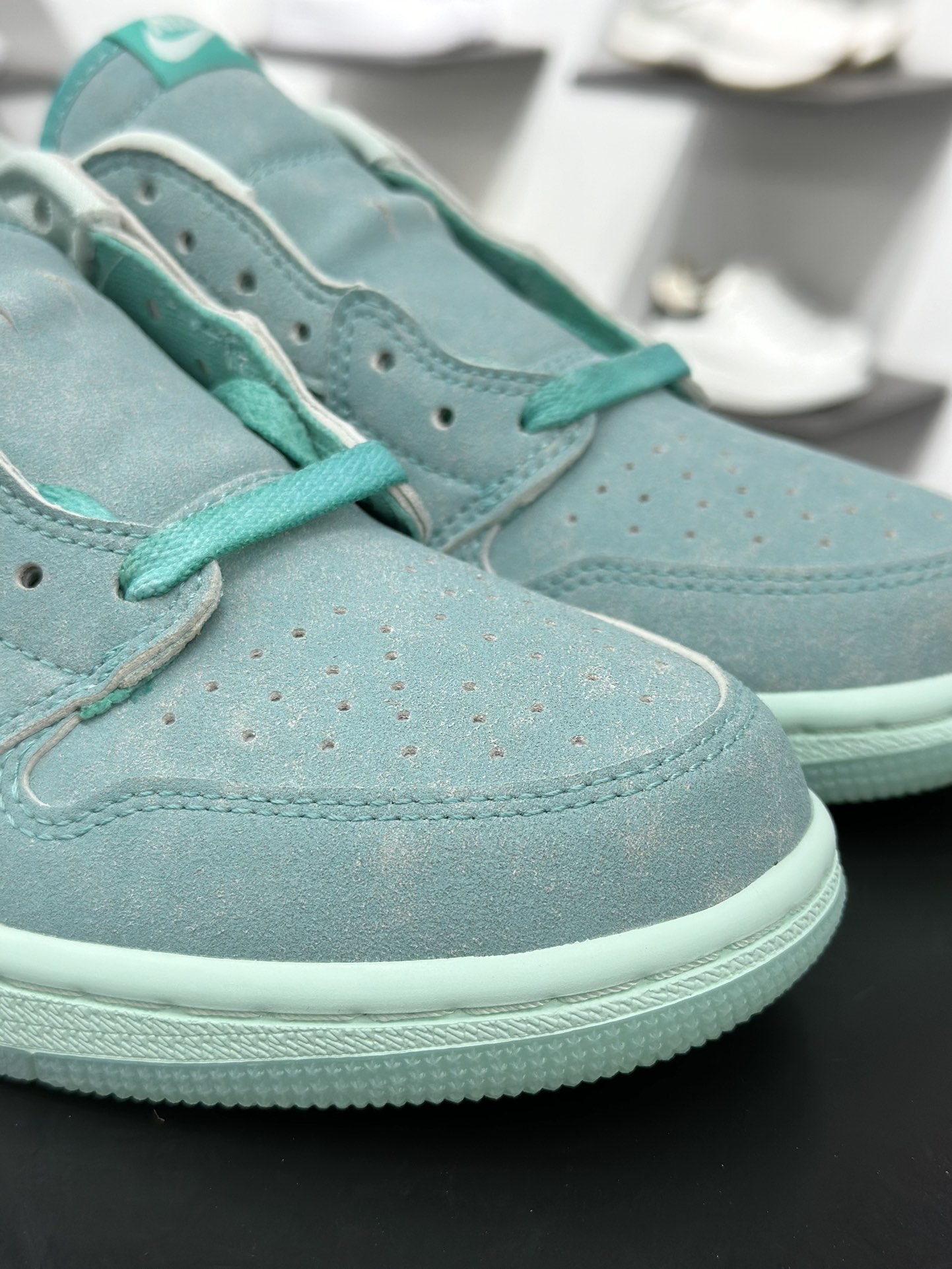 240 Air Jordan 1 Low ”Washed Teal“ AJ1 乔1冰感薄荷 低帮文化休闲板鞋  HQ8111-300