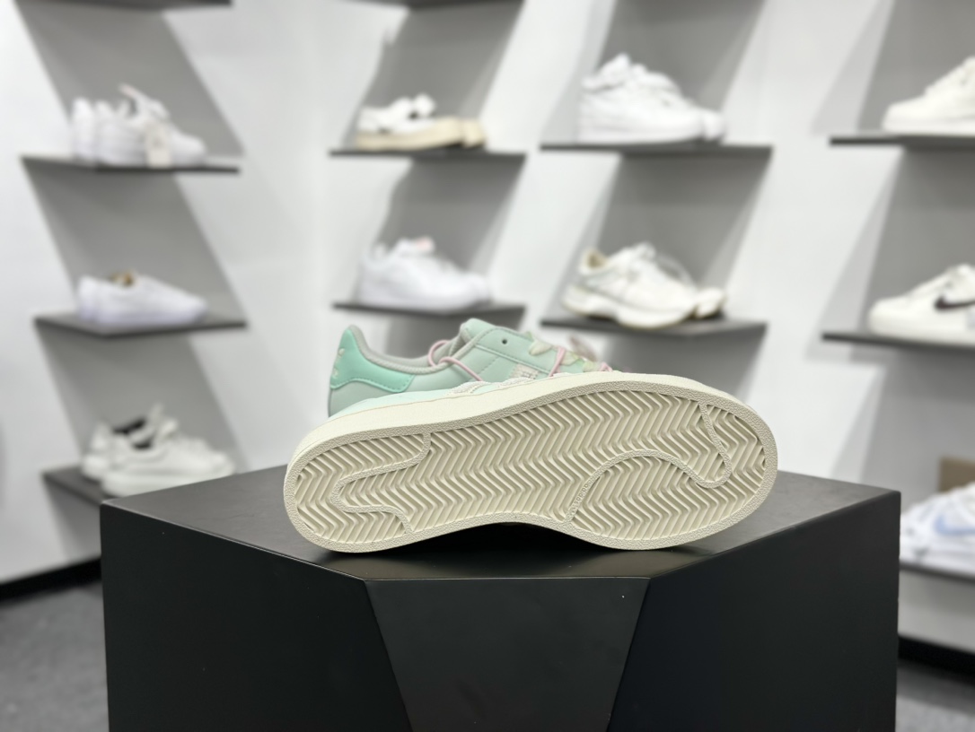 180 AdidOriginals Superstar”Mint Green”经典贝壳头系列低帮百搭休闲运动板鞋“皮革浅薄荷绑绳”JR1333