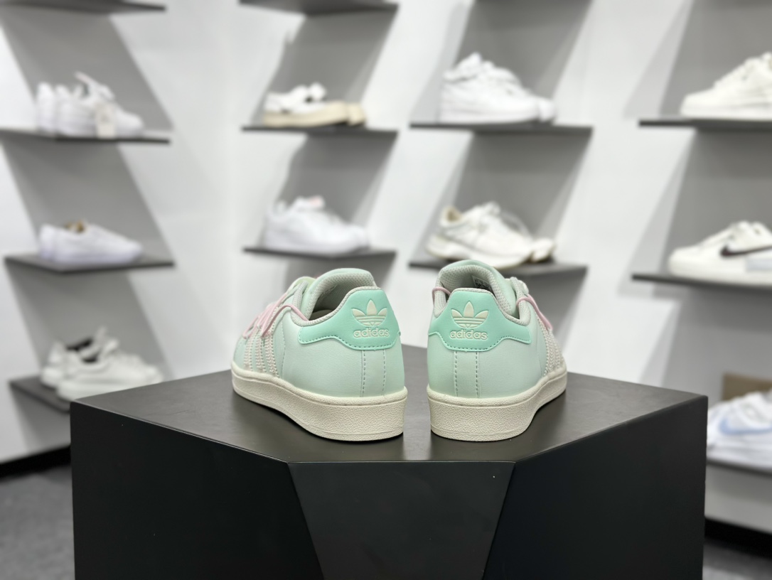 180 AdidOriginals Superstar”Mint Green”经典贝壳头系列低帮百搭休闲运动板鞋“皮革浅薄荷绑绳”JR1333