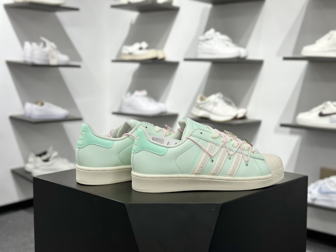 180 AdidOriginals Superstar”Mint Green”经典贝壳头系列低帮百搭休闲运动板鞋“皮革浅薄荷绑绳”JR1333
