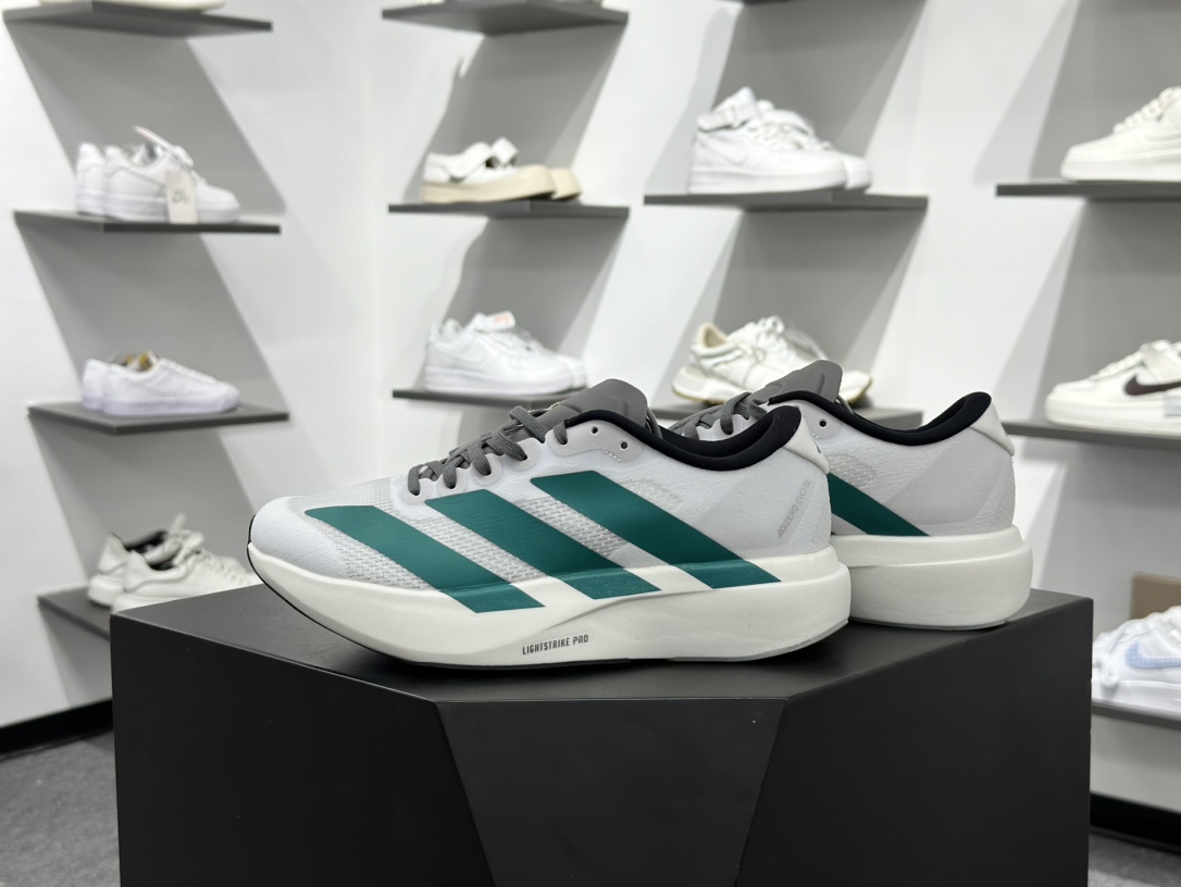 200 AdidAdizero Evo SL 阿迪超轻透气缓震跑鞋  JS4487