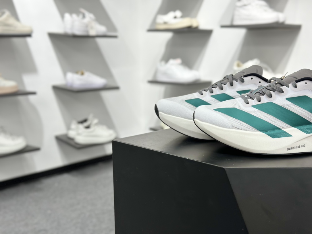 200 AdidAdizero Evo SL 阿迪超轻透气缓震跑鞋  JS4487