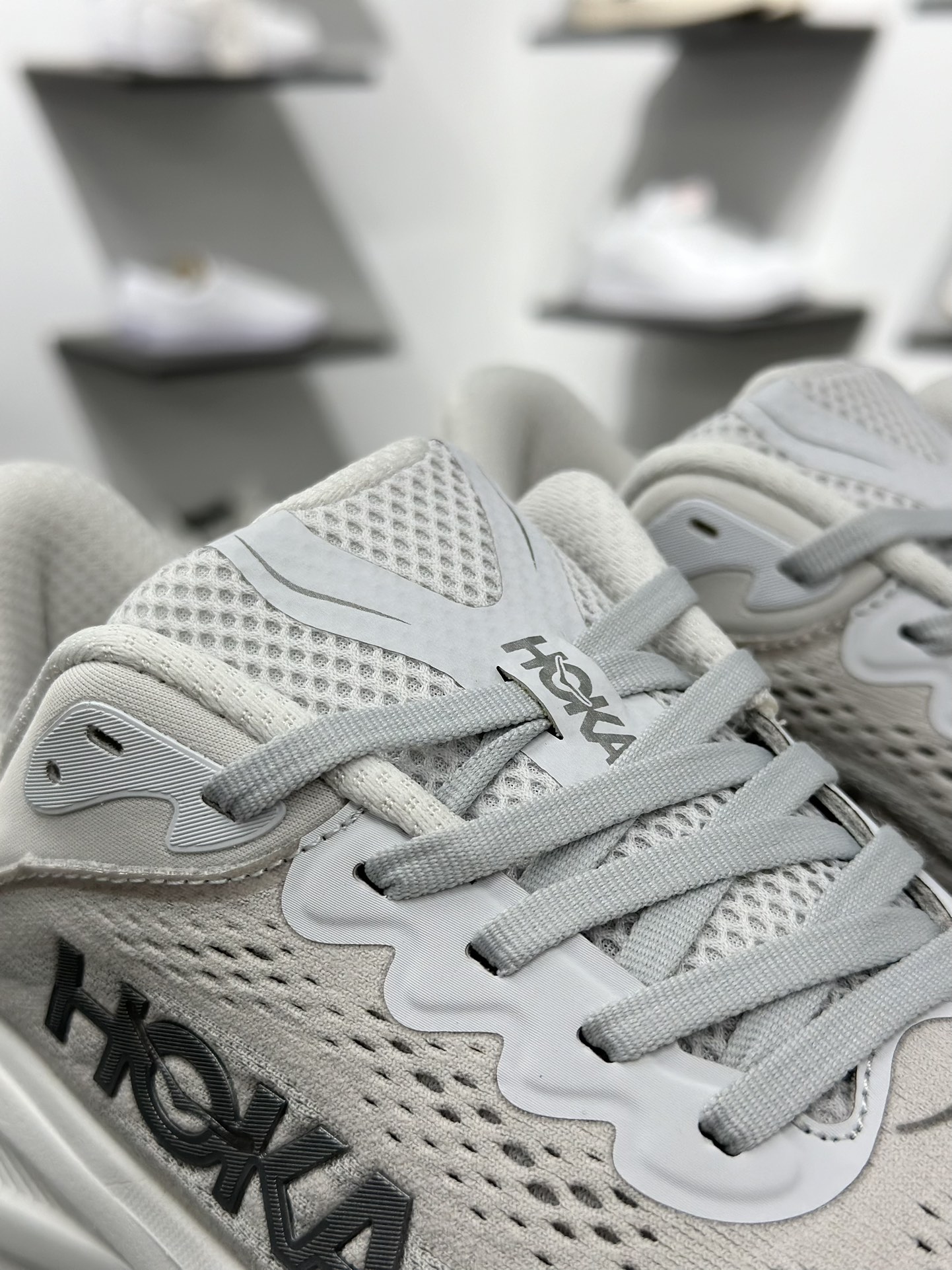 200 HOKA ONE ONE Bondi 9 Low 邦迪9代系列低帮厚底轻量休闲运动慢跑鞋 1162012-Chinese UA Cheap High Quatity Brand Clothes Bags handbags Sneakers wholesale wholesaler seller from China Factory suppliers Fashion Clothing Shoes best Quality Beautiful Price 200 HOKA ONE ONE Bondi 9 Low 邦迪9代系列低帮厚底轻量休闲运动慢跑鞋 1162012