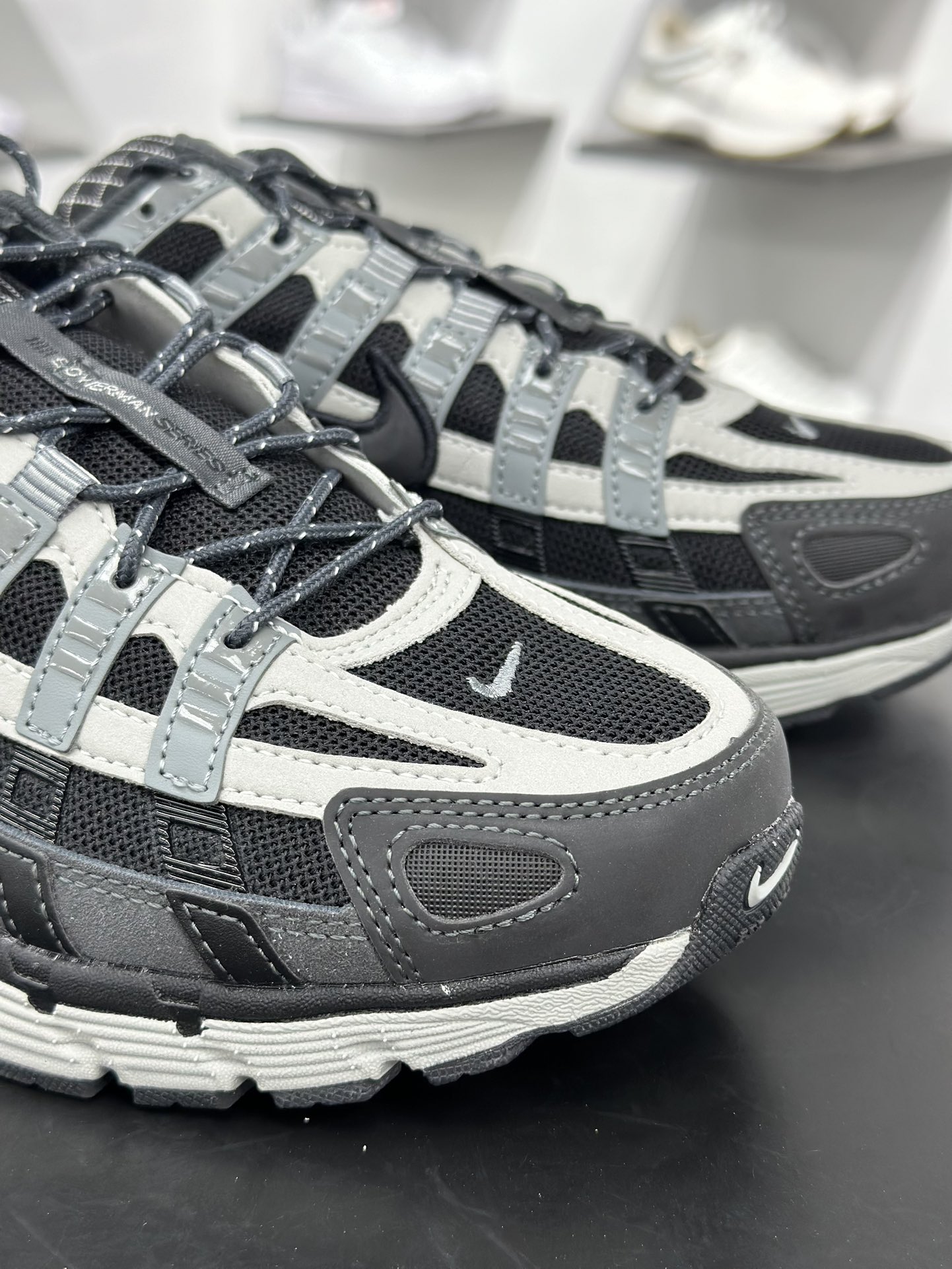 200 NK P-6000 黑灰 复古科技个性老爹鞋P-6000 HQ3818-001-Chinese UA Cheap High Quatity Brand Clothes Bags handbags Sneakers wholesale wholesaler seller from China Factory suppliers Fashion Clothing Shoes best Quality Beautiful Price 200 NK P-6000 黑灰 复古科技个性老爹鞋P-6000 HQ3818-001