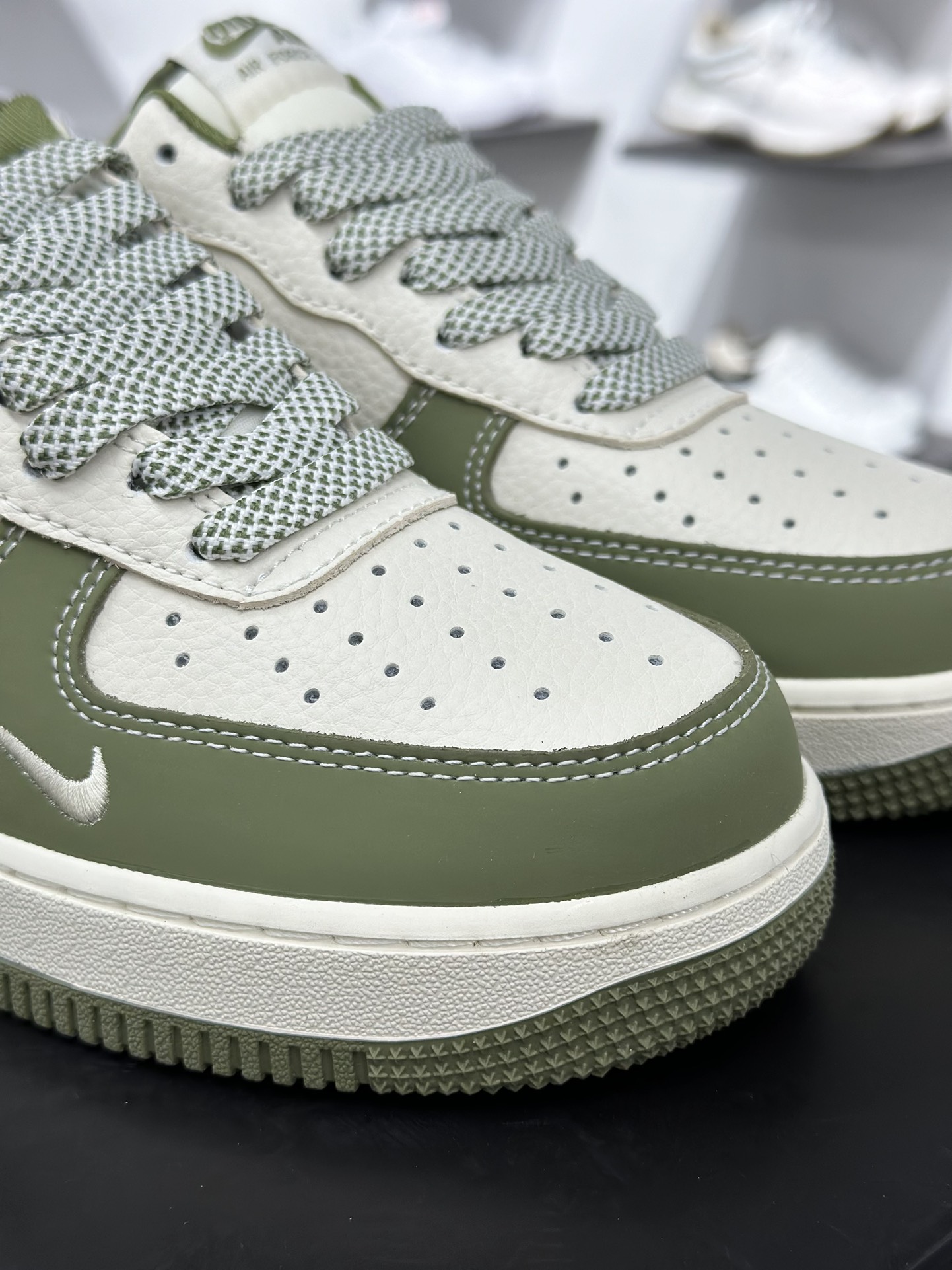 260 Nike Air Force 1 Low 空军一号板鞋