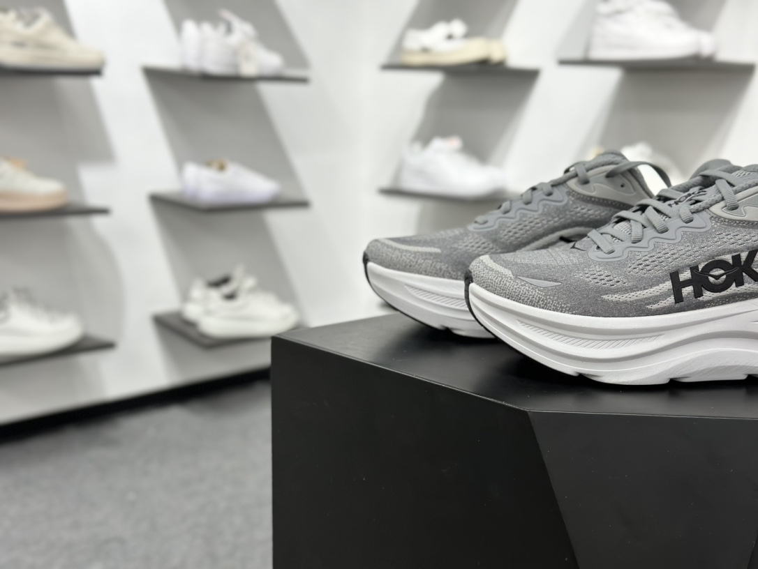 200 HOKA ONE ONE Bondi 9 Low 邦迪9代系列低帮厚底轻量休闲运动慢跑鞋“网织黑白”1162011/GCTC-Chinese UA Cheap High Quatity Brand Clothes Bags handbags Sneakers wholesale wholesaler seller from China Factory suppliers Fashion Clothing Shoes best Quality Beautiful Price 200 HOKA ONE ONE Bondi 9 Low 邦迪9代系列低帮厚底轻量休闲运动慢跑鞋“网织黑白”1162011/GCTC