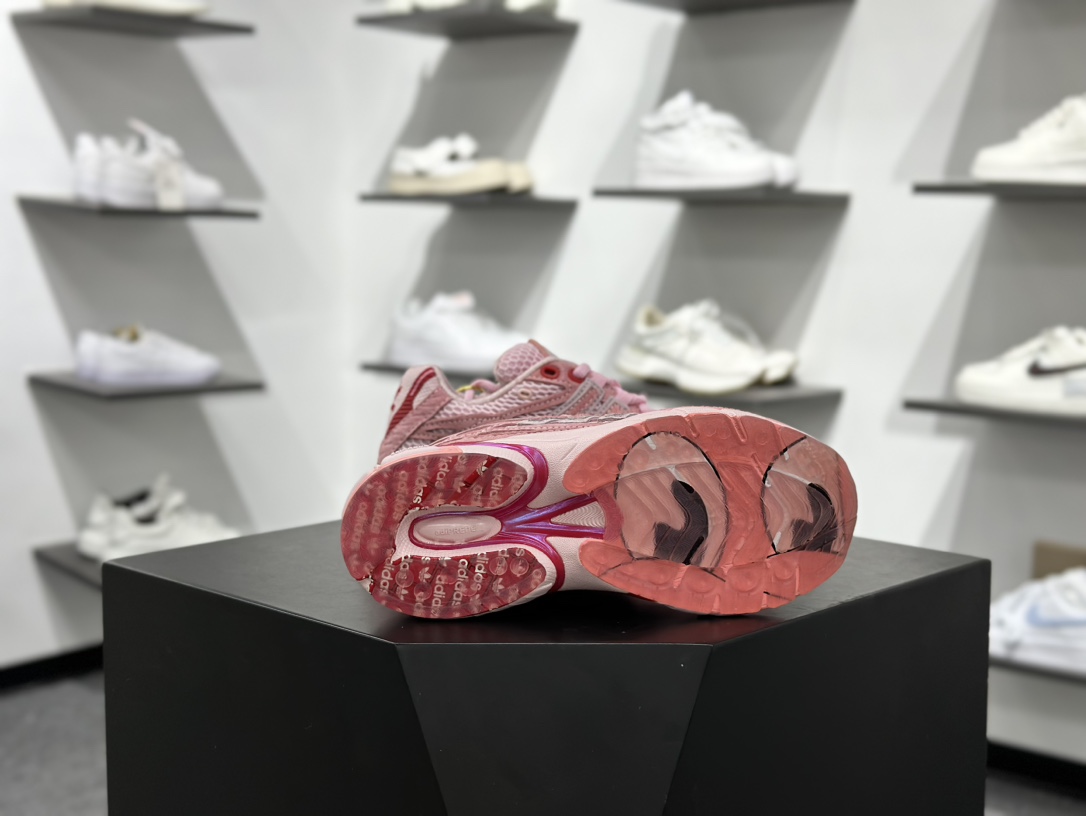 260 Unheardof x adidoriginals Adistar Cushion 3 “Captain Piggy” 粉红色 JS2974