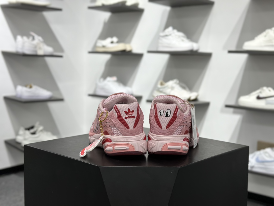 260 Unheardof x adidoriginals Adistar Cushion 3 “Captain Piggy” 粉红色 JS2974