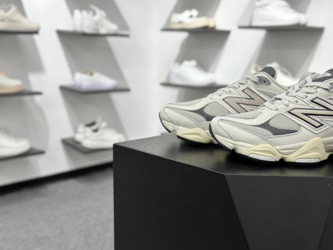 240 新百伦New Balance 9060”Jet Black”系列复古百搭老爹跑步鞋“浅灰白黑” U9060JBB-Chinese UA Cheap High Quatity Brand Clothes Bags handbags Sneakers wholesale wholesaler seller from China Factory suppliers Fashion Clothing Shoes best Quality Beautiful Price 240 新百伦New Balance 9060”Jet Black”系列复古百搭老爹跑步鞋“浅灰白黑” U9060JBB
