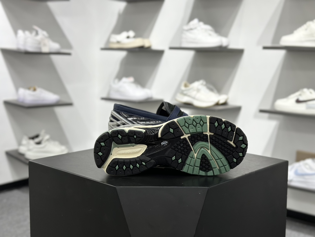 200 New Balance U1906系列 复古单品宝藏老爹鞋款 U1906LOA-Chinese UA Cheap High Quatity Brand Clothes Bags handbags Sneakers wholesale wholesaler seller from China Factory suppliers Fashion Clothing Shoes best Quality Beautiful Price 200 New Balance U1906系列 复古单品宝藏老爹鞋款 U1906LOA