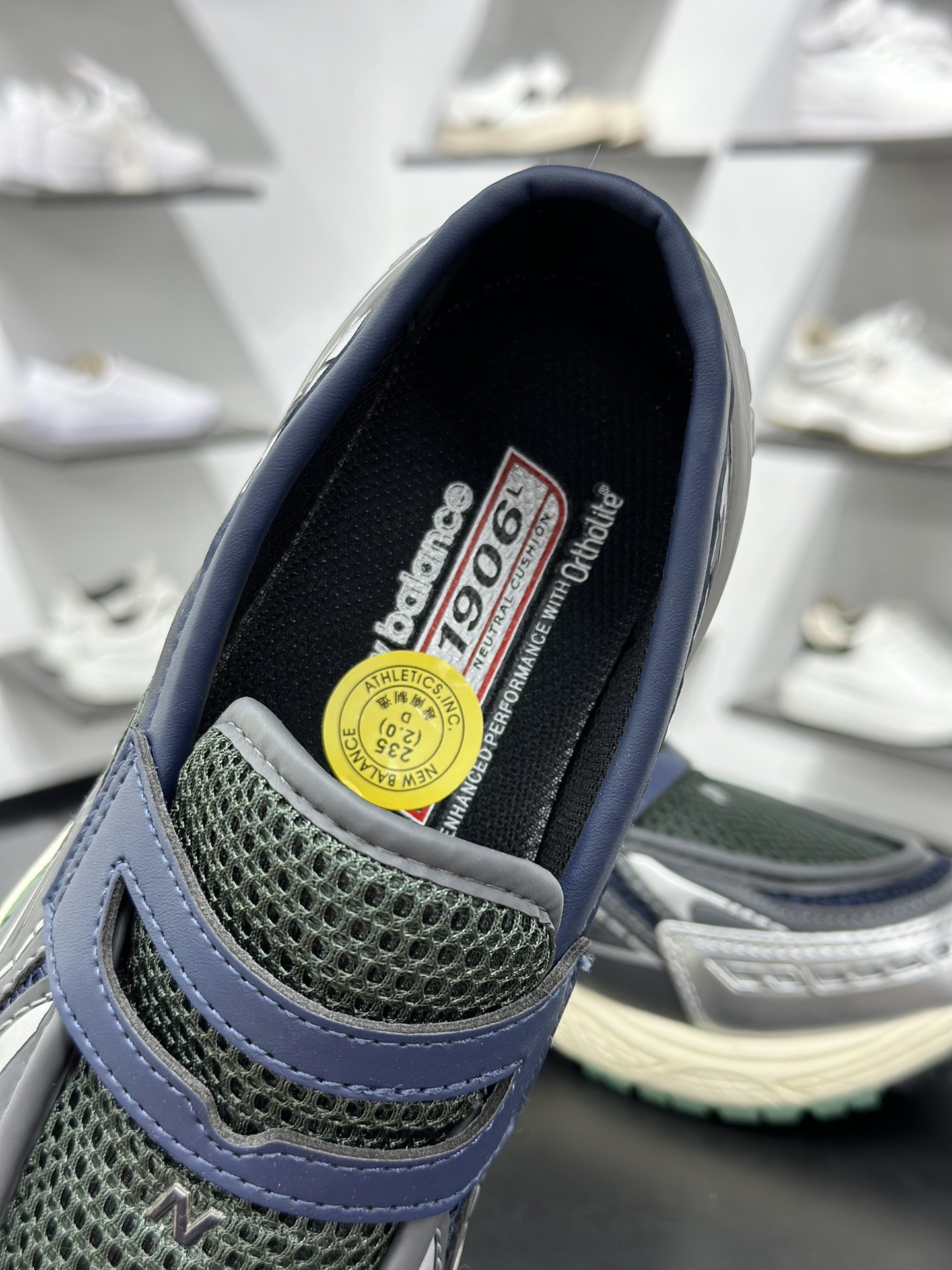 200 New Balance U1906系列 复古单品宝藏老爹鞋款 U1906LOA-Chinese UA Cheap High Quatity Brand Clothes Bags handbags Sneakers wholesale wholesaler seller from China Factory suppliers Fashion Clothing Shoes best Quality Beautiful Price 200 New Balance U1906系列 复古单品宝藏老爹鞋款 U1906LOA