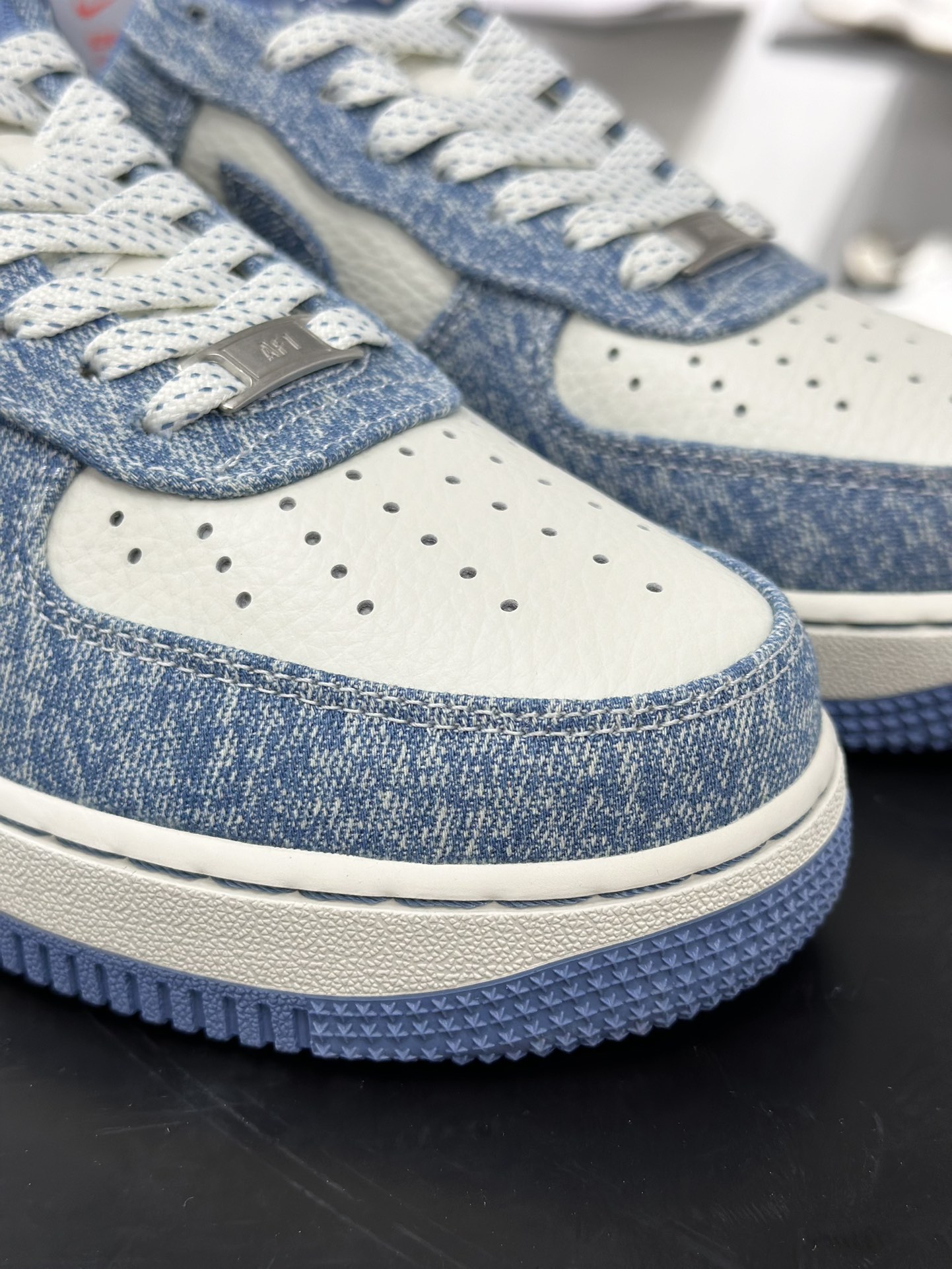 260 Nike Air Force 1 Low LV联名  LW9279-021
